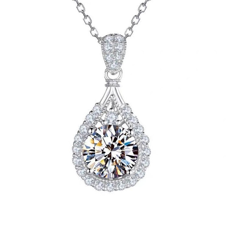 Women's Fashion Sterling Silver Moissanite Diamond Pendant Necklace