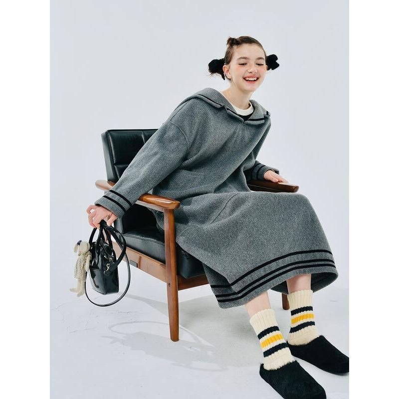Women's Gray Navy Collar Woolen Pullover Coat
