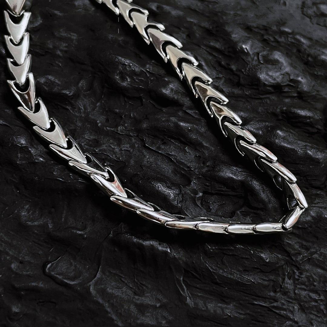 Fashionable Silver Snake Bracelet Bracelet