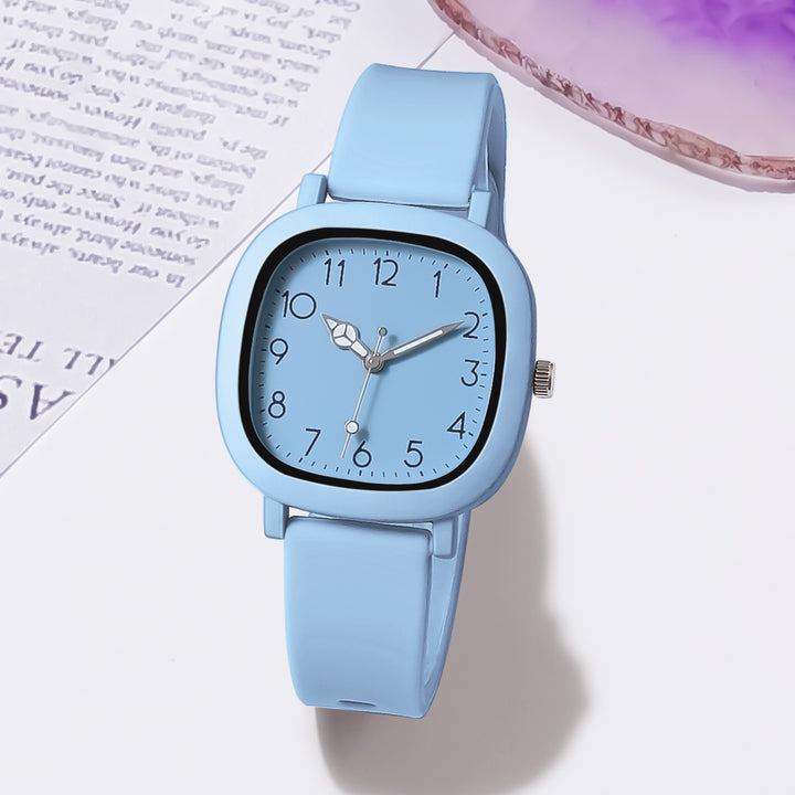 Fashion Silicone Quartz Women's Watch