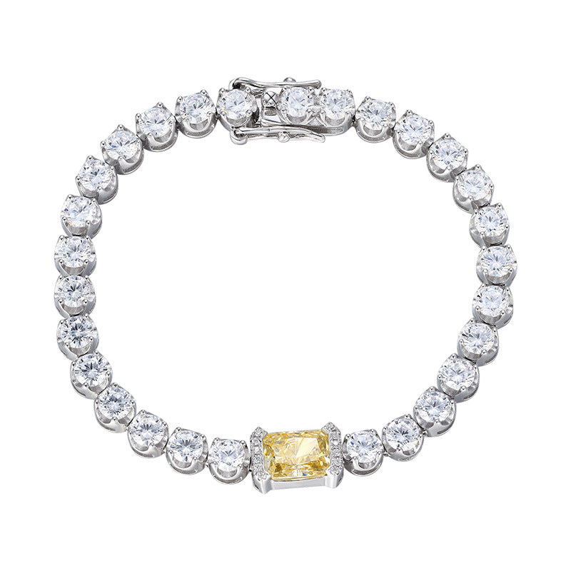 Luxury And Simple Temperament Bracelet