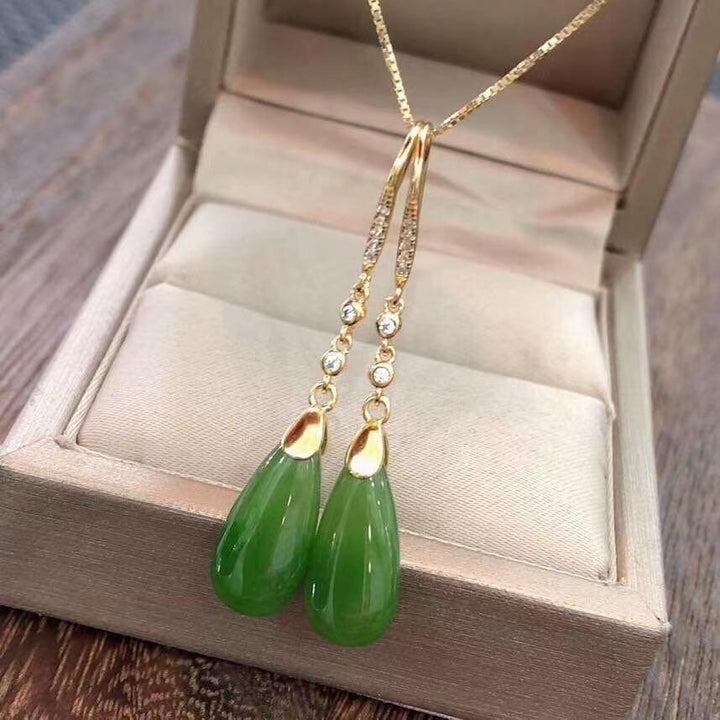 Fashion Trend Green Chalcedony Earrings