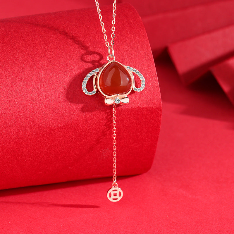 Moving Rabbit Ear Necklace