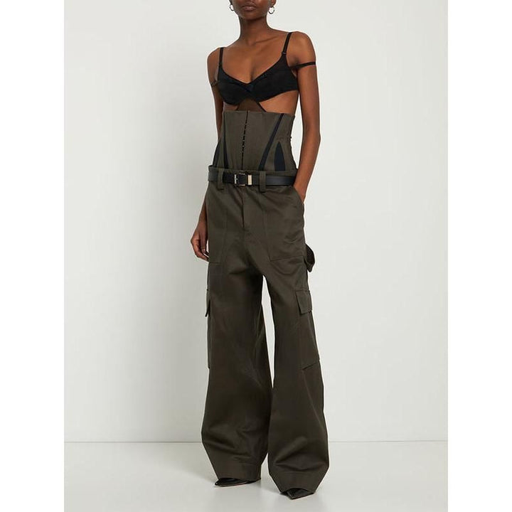 Slim-Fit Contrasting Cargo Pants with Removable Girdle