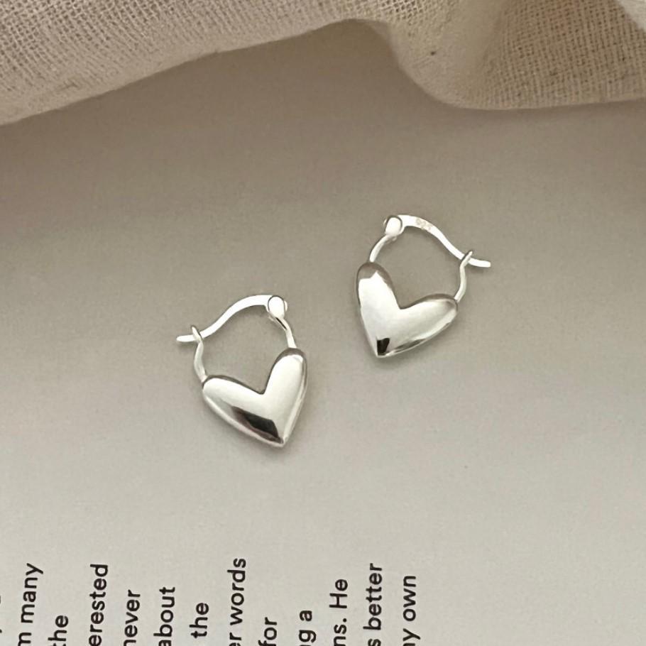 Korean Version Of 925 Sterling Silver Love Earrings