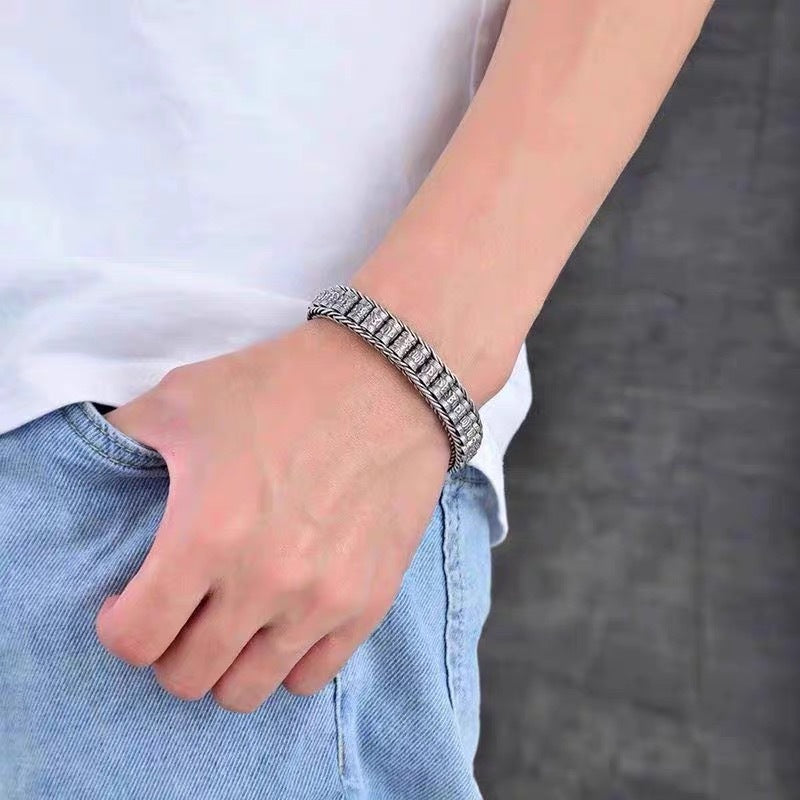 Hand Braided Passepartout Warp Wheel Bracelet For Men