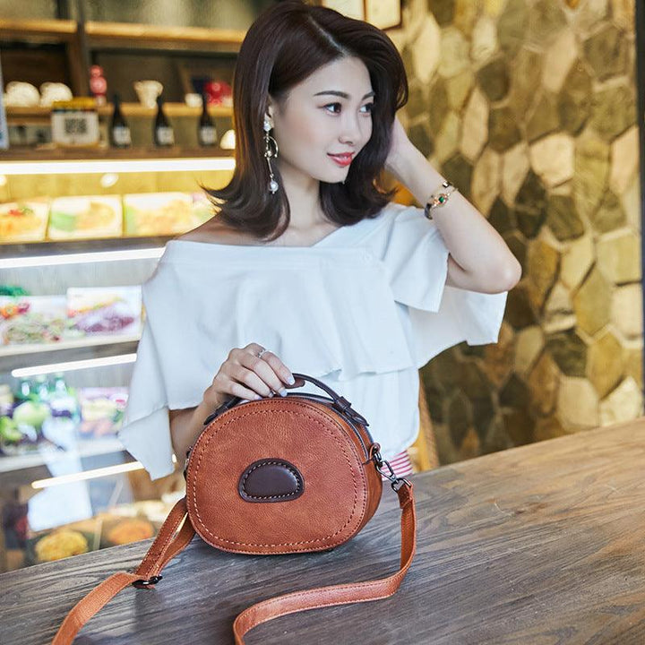 Retro Fashion One-shoulder Messenger Small Round Bag - MRSLM