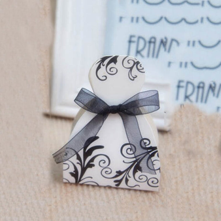 Bride And Groom Design Favors 10 Pcs Set