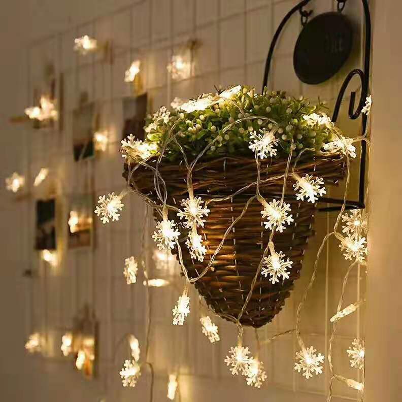 Warm White Rattan Ball LED String Light