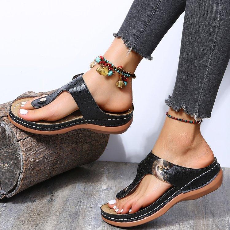 Women's New Round Head Hollow Metal Buckle Wedge Heel Comfortable Toe Sandals - MRSLM